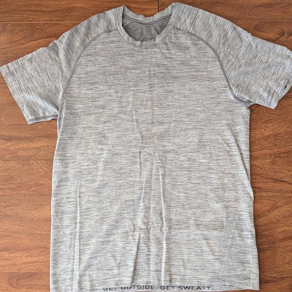 Metal Vent Tech Short-Sleeve Shirt